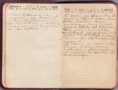 Agenda du Lilet 1923 <p>— Lundi 8 JANVIER. Dans le cours de la <br class='autobr' />
journée : je cure l'<br class='autobr' />
entrée du canal de<br class='autobr' />
la martellière à la prise<br class='autobr' />
d'eau sur une longueur<br class='autobr' />
de 40 mètres.
<br />— Mardi 9 JANVIER. <br class='autobr' />
Le matin : je vais chez A.<br class='autobr' />
Jouve à Préverdian pour<br class='autobr' />
aller chercher deux<br class='autobr' />
pourceaux dont le mâle<br class='autobr' />
pesant 22 kg et le femelle<br class='autobr' />
19 kg pour le prix de<br class='autobr' />
cent-trente-cinq francs la<br class='autobr' />
pièce c'est la fille de Joseph<br class='autobr' />
Bruis qui me les apporte<br class='autobr' />
jusqu'ici.</p>
<p>Le soir : je vais à la<br class='autobr' />
prise d'eau pour<br class='autobr' />
extraire des rochers<br class='autobr' />
et refaire la moitié du barrage.</p>© Essaillon