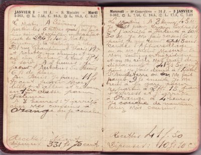 Agenda du Lilet 1923 <p>— Mardi 2 JANVIER. Le matin : A Séderon pour porter les 6 lettres que j'ai fait hier soir et expedier u mandat poste de 296 F 40 à Mathé directeur de la fabrique de literie 231 rue Championnet Paris (18°) et acheter une chemise et un col chez Richaud le tout 17 F. Le soir : A 2 heures, je prend l'autobus su Buis 6 F de place Au Buis : je paye 11 F 80 c pour mon billet d'aller et retour en 1ère classe pour Valence A 8 heures : J'arrive chez mes cousins à Orange ou je couche. — Recettes : néant<br class='autobr' />
Dépenses : 331 F 70 cent.</p>
<p>— Mercredi 3 JANVIER. Le matin : A 8 heures 45 m<br class='autobr' />
Je part par train express<br class='autobr' />
et j'arrive à Valence à 10 h<br class='autobr' />
30 m. je me fais raser (50 c)<br class='autobr' />
puis je me rend au Sous<br class='autobr' />
centre d'appareillage<br class='autobr' />
ou on me prend mesure de<br class='autobr' />
mon soutien orthopédique<br class='autobr' />
et on me règle mes frais de<br class='autobr' />
déplacement (41 F 50 c)<br class='autobr' />
Puis je vais diner à l'hôtel<br class='autobr' />
d'Angleterre où on me fait<br class='autobr' />
payer 9 F ensuite je me<br class='autobr' />
rend à la gare pour repartir à 2 h 15 par<br class='autobr' />
l'express et j'arrive<br class='autobr' />
à Orange à 4 heures.<br class='autobr' />
Je couche de nouveau<br class='autobr' />
chez mes cousins. — Recettes : 41 F 50<br class='autobr' />
Dépenses : 10 F 10 c</p>© Essaillon